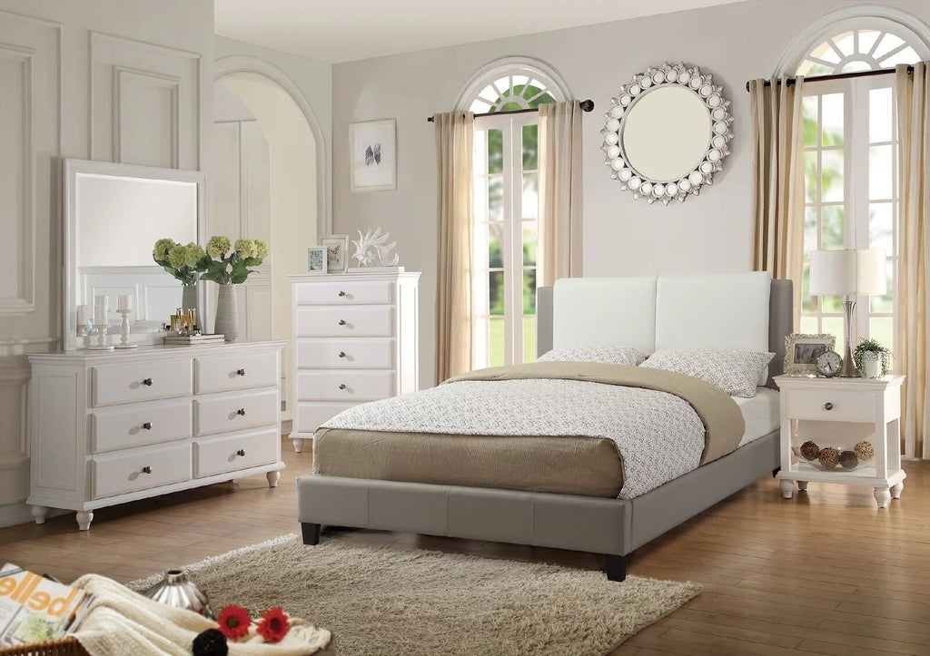 Queen Size 3pc Bed Set with 2 Nightstands S914