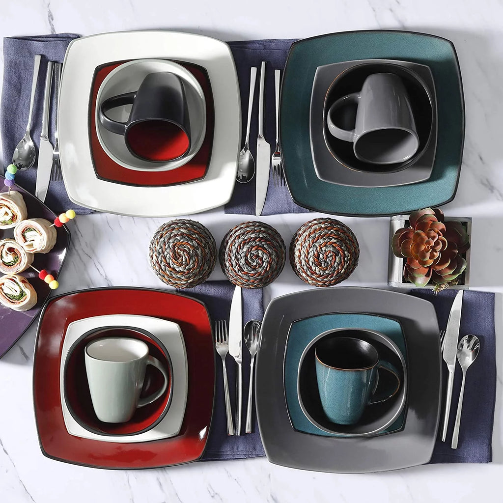 16 Pc Teal Dinnerware Set N931