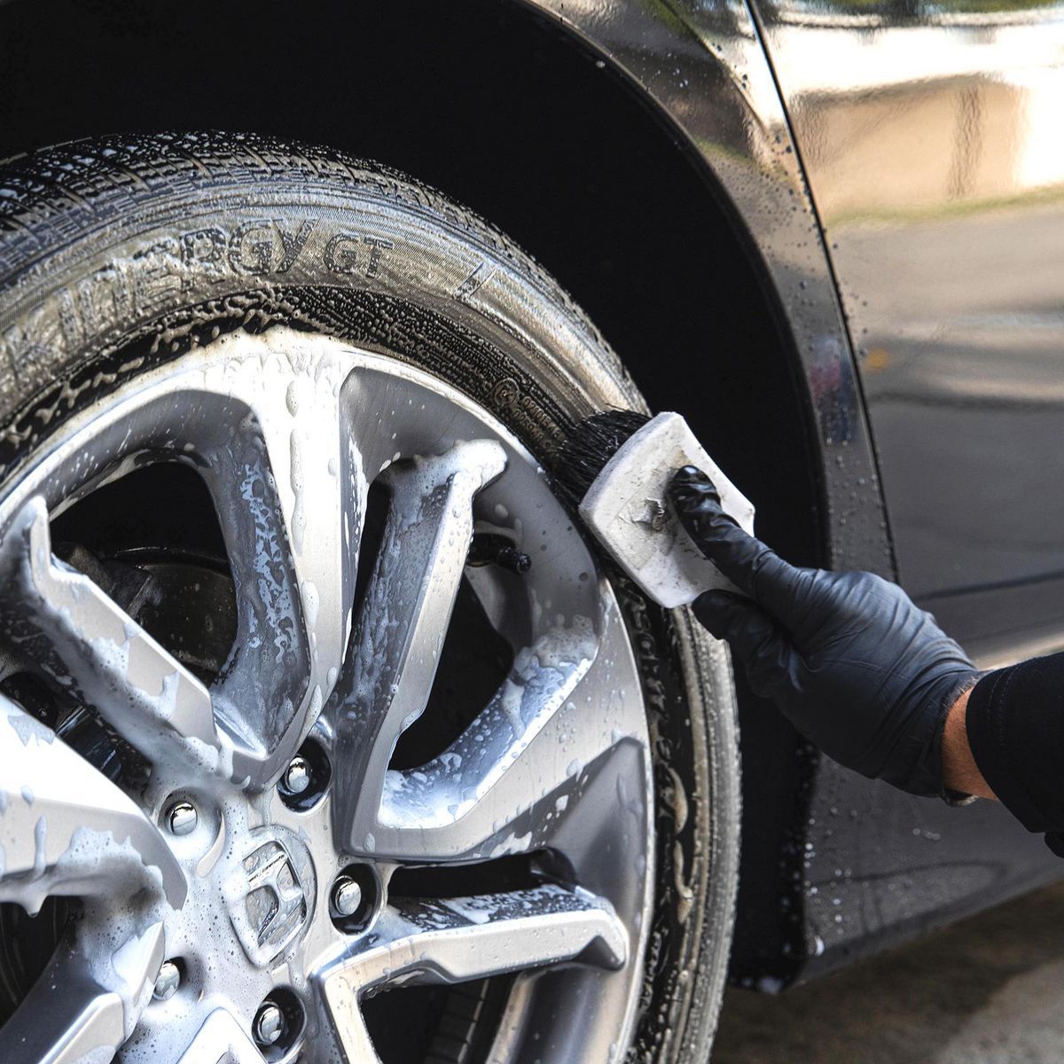24 oz. Wheel & Tire Cleaner G19011