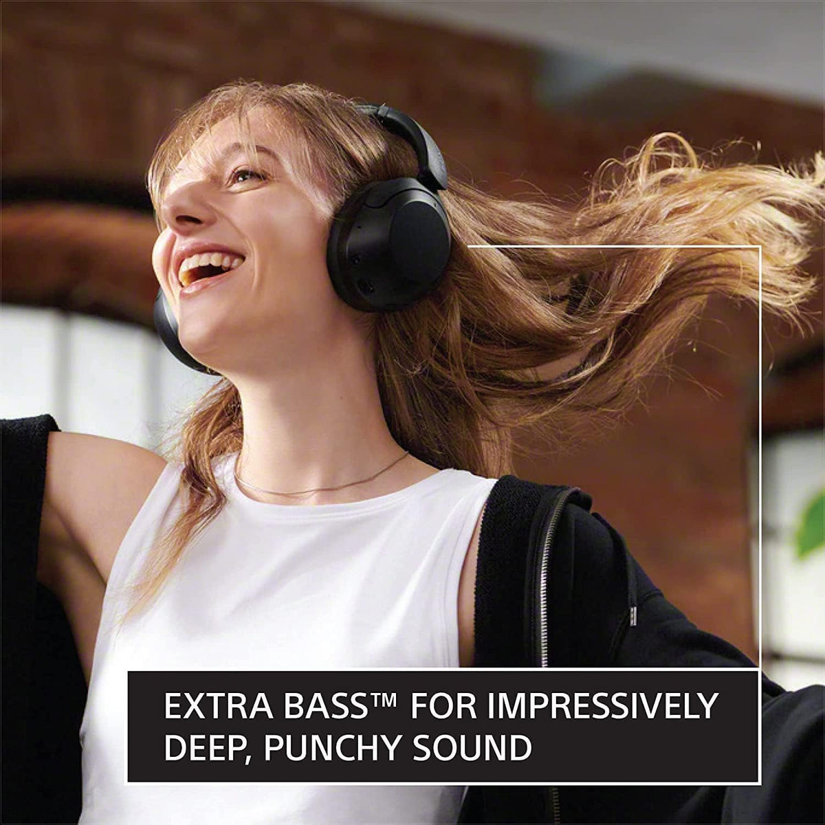 Wireless Bluetooth Over The Ear Headset with Microphone Noise Cancelling Headphones Z63137