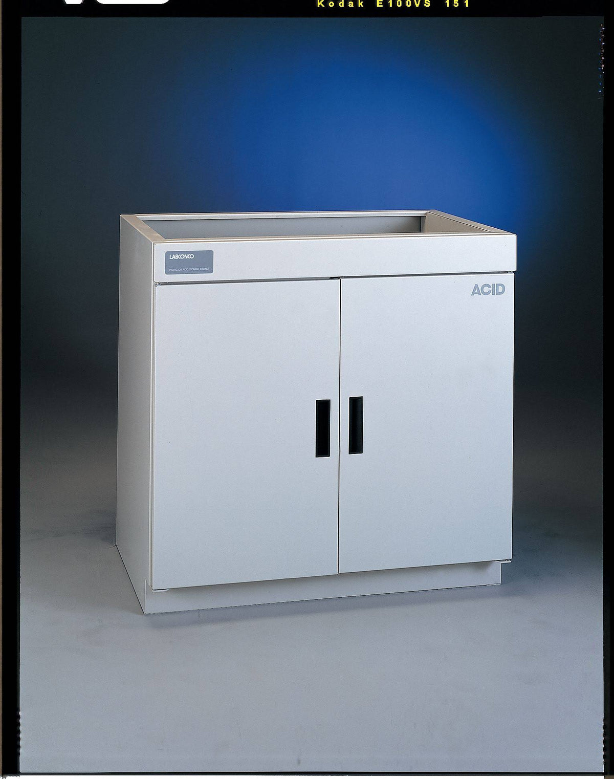 Shelf Kit for Acid Base Cabinet, 36 in Width, 19 in Depth, Glacier White C59823