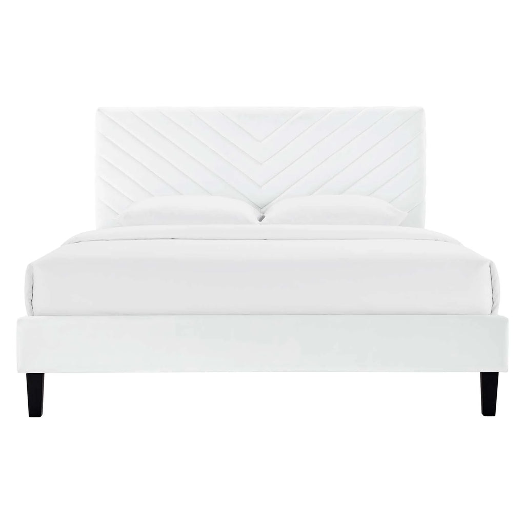 Queen Size White Velvet Platform Bed Frame H47731