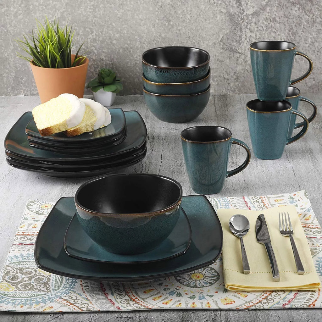 16 Pc Teal Dinnerware Set N931