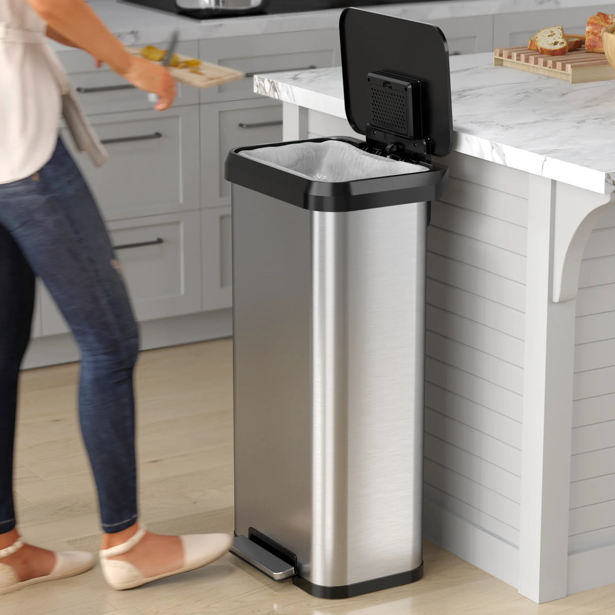 20 Gallon Stainless Steel Step Pedal Trash Can V929