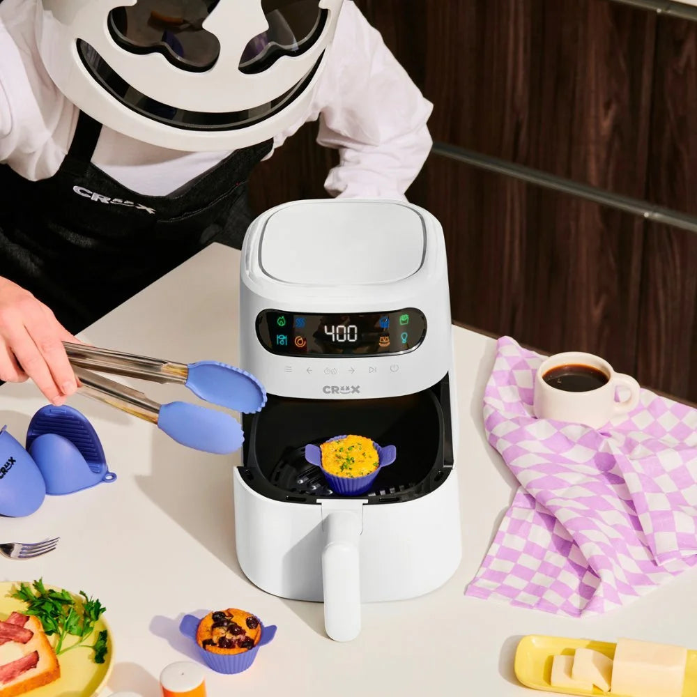3-qt. Digital Air Fryer Kit with TurboCrisp - White T17615