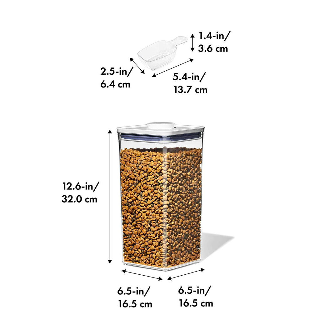 Pet Container with Scoop U51197