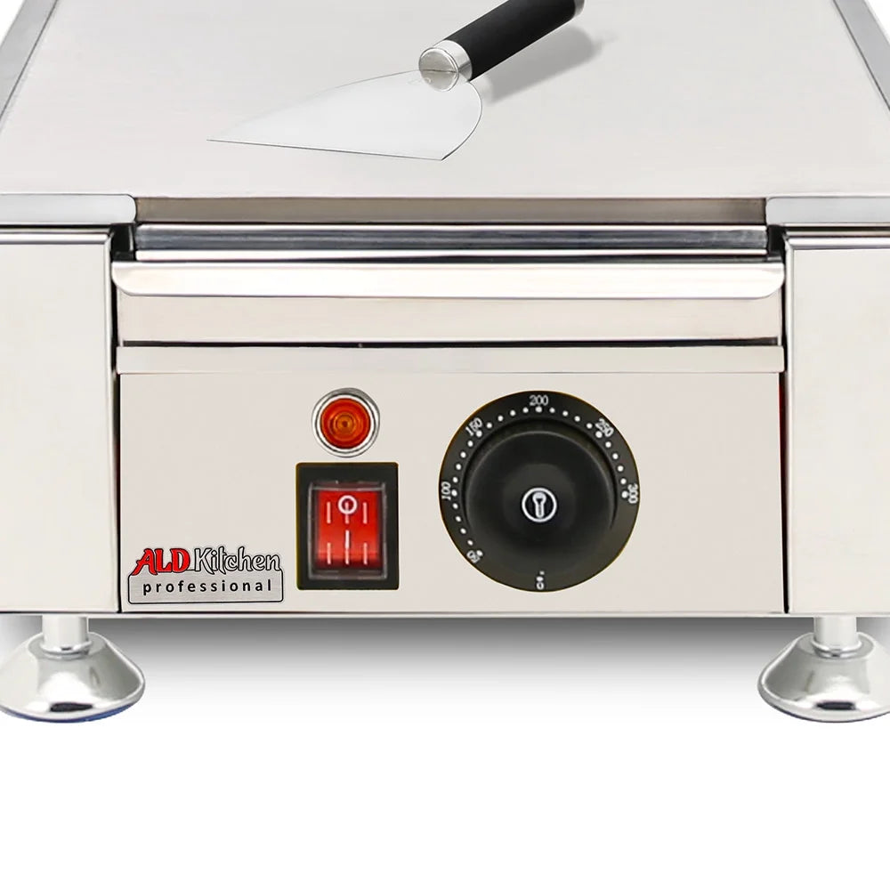 Compact Teppanyaki Grill with Scapula M706