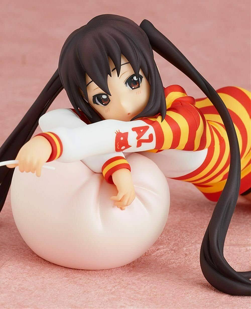 1/7 Scale PVC Figure P77193