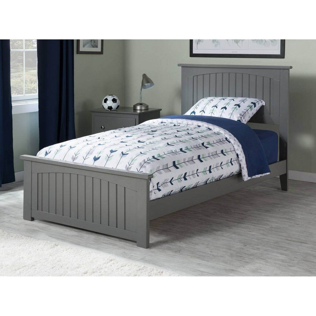 Twin XL Traditional Bed with Foot Board in Grey H594