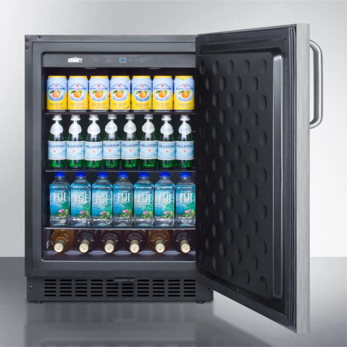 Outdoor Built-In Refrigerator with Lock and Stainless Steel Exterior P1689