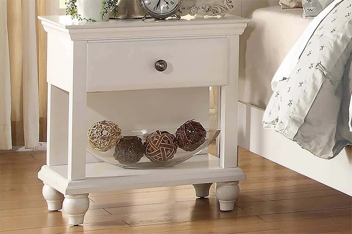 Queen Size 3pc Bed Set with 2 Nightstands S914