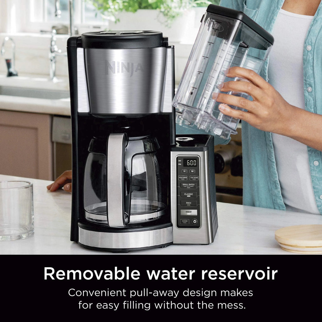 12-Cup Programmable Coffee Maker with Glass Carafe F637631