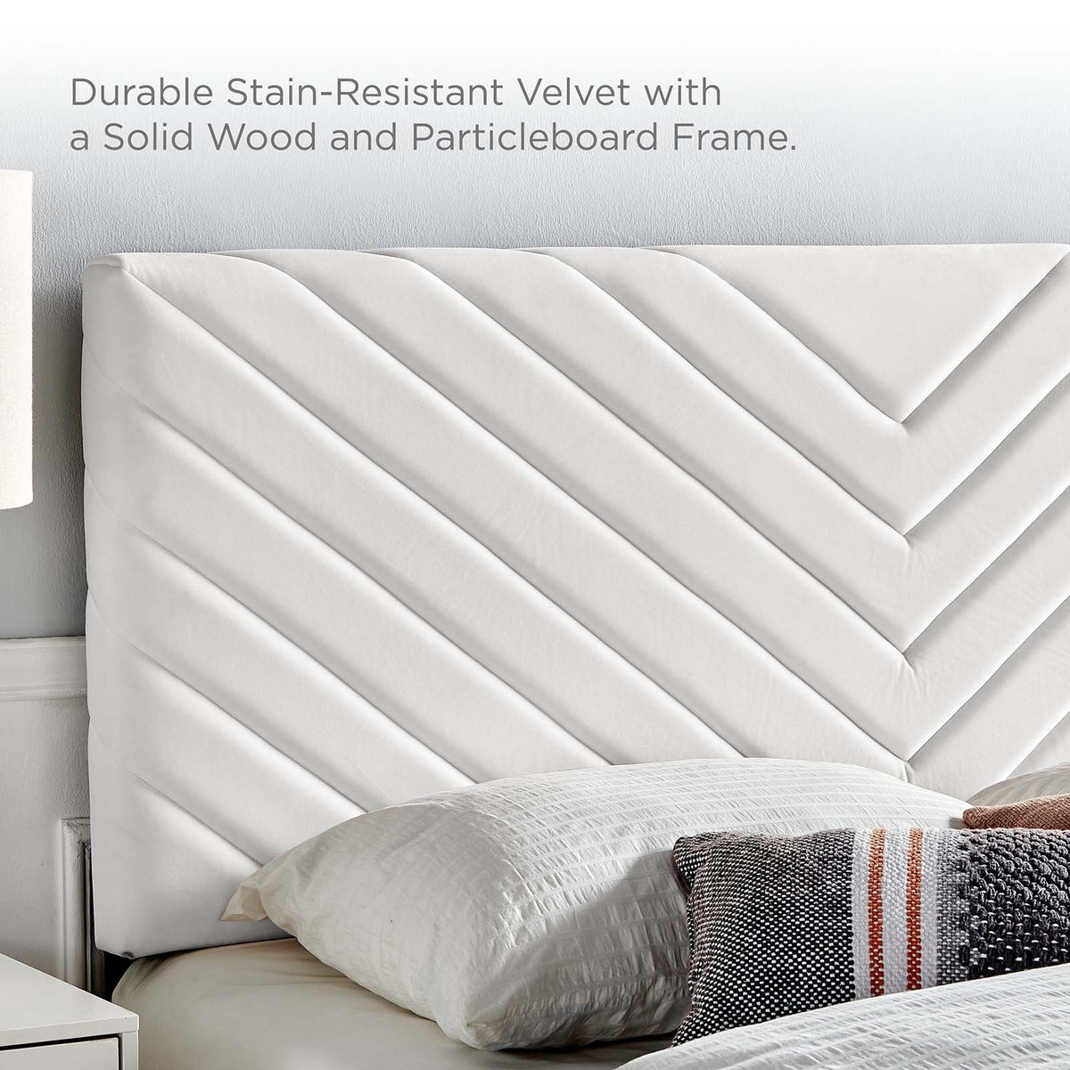 Queen Size White Velvet Platform Bed Frame H47731